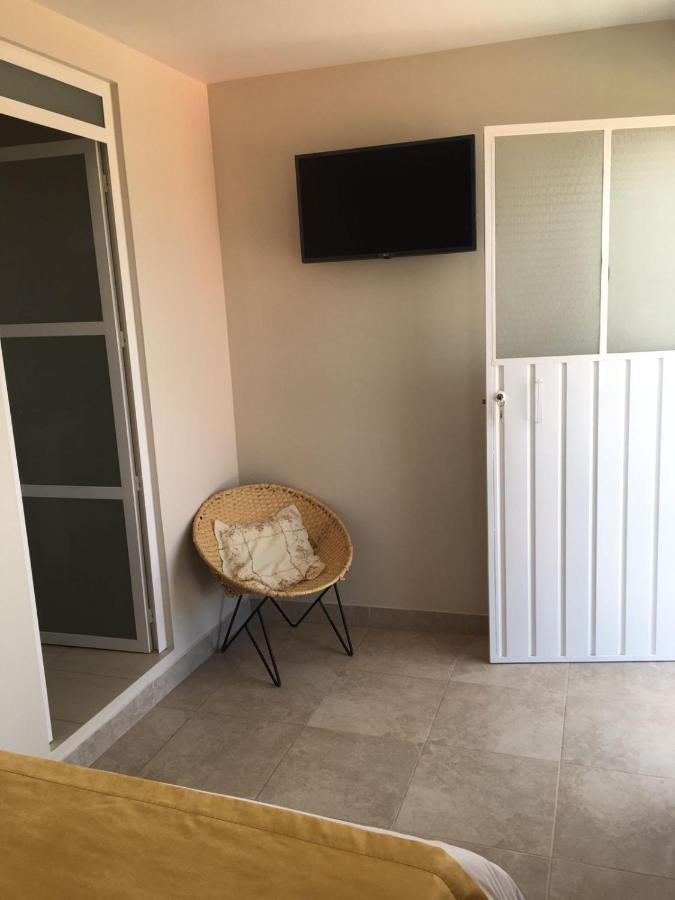 Tababela Airport B&B Zewnętrze zdjęcie